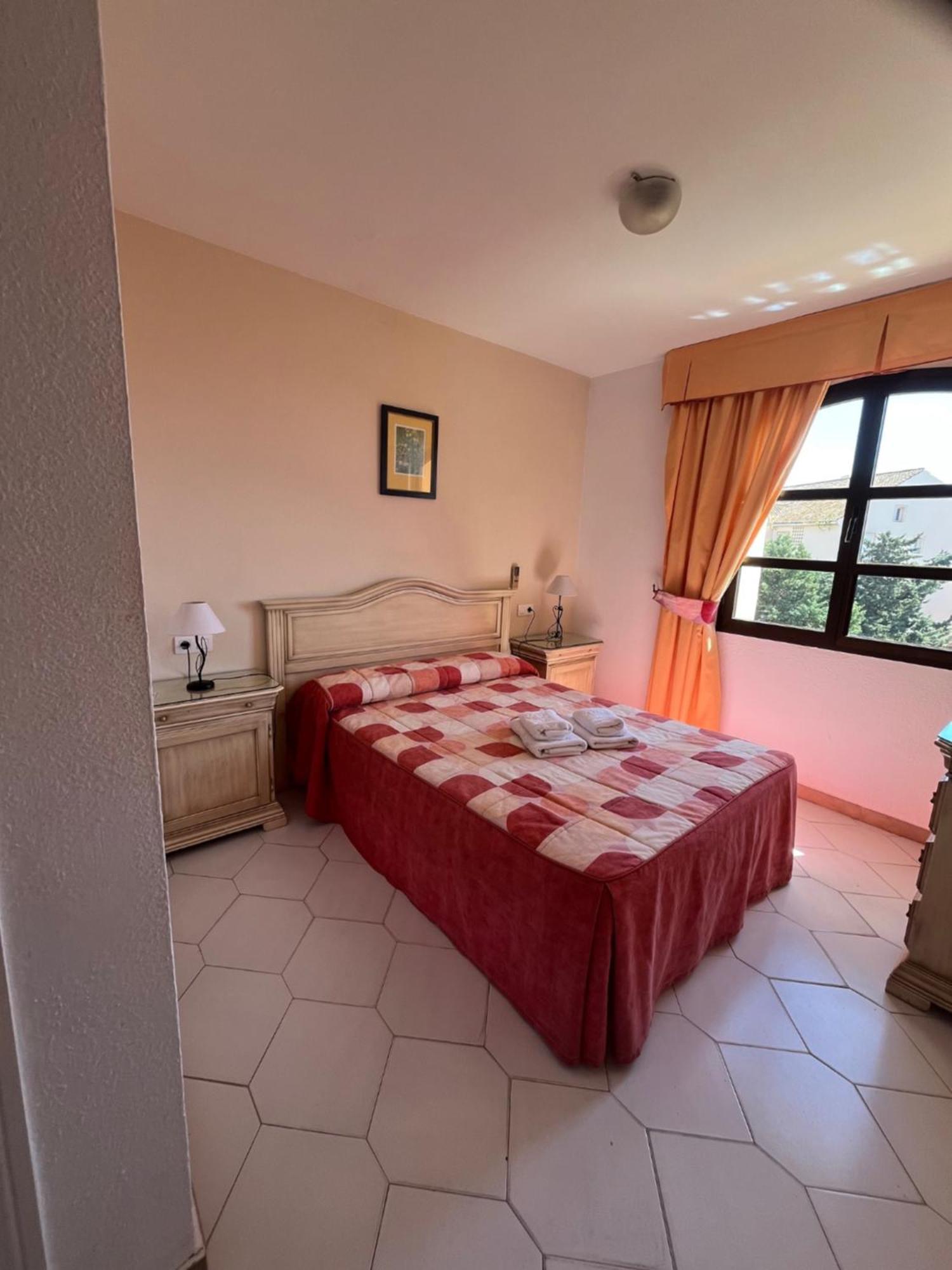 Apartamentos El Toro Marbella Exterior photo