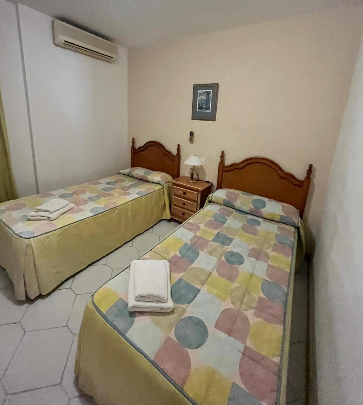 Apartamentos El Toro Marbella Exterior photo