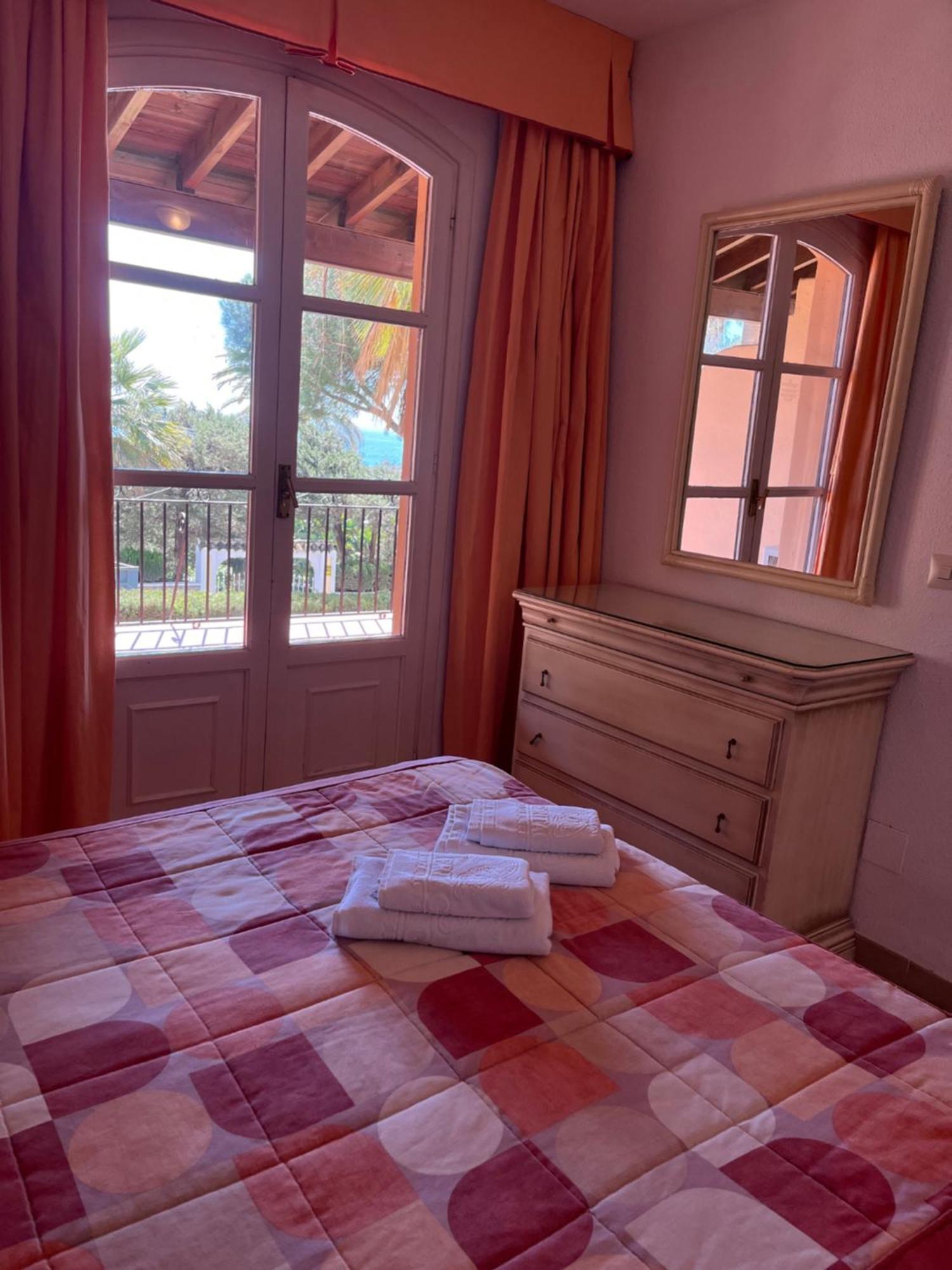Apartamentos El Toro Marbella Exterior photo